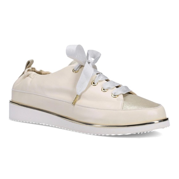 NIB RON WHITE Nadine Sneaker - Picture 1 of 15